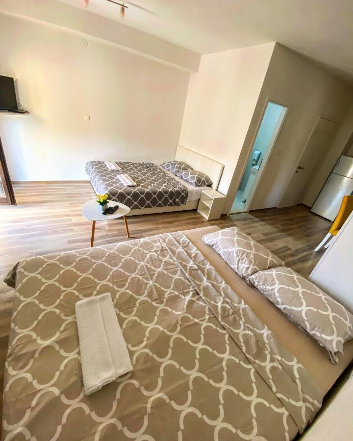 Apartmani Ivkovic+ Trebinje Bagian luar foto
