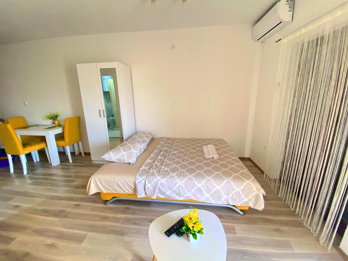 Apartmani Ivkovic+ Trebinje Bagian luar foto