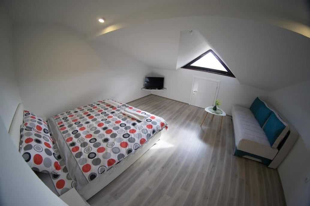 Apartmani Ivkovic+ Trebinje Bagian luar foto